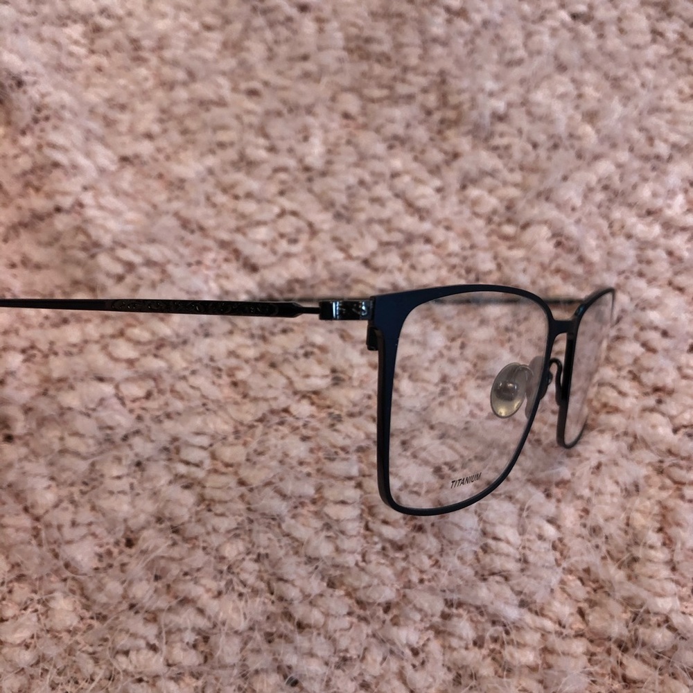 John Varvatos | V171 Matte Navy Glasses Frames - Picture 3 of 7